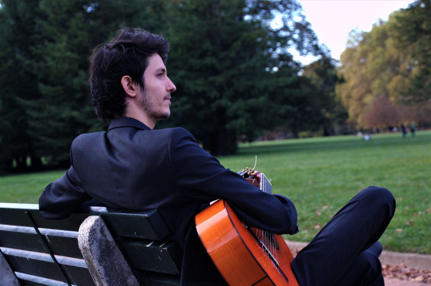 quentin nedelcu guitariste lyonnais de flamenco